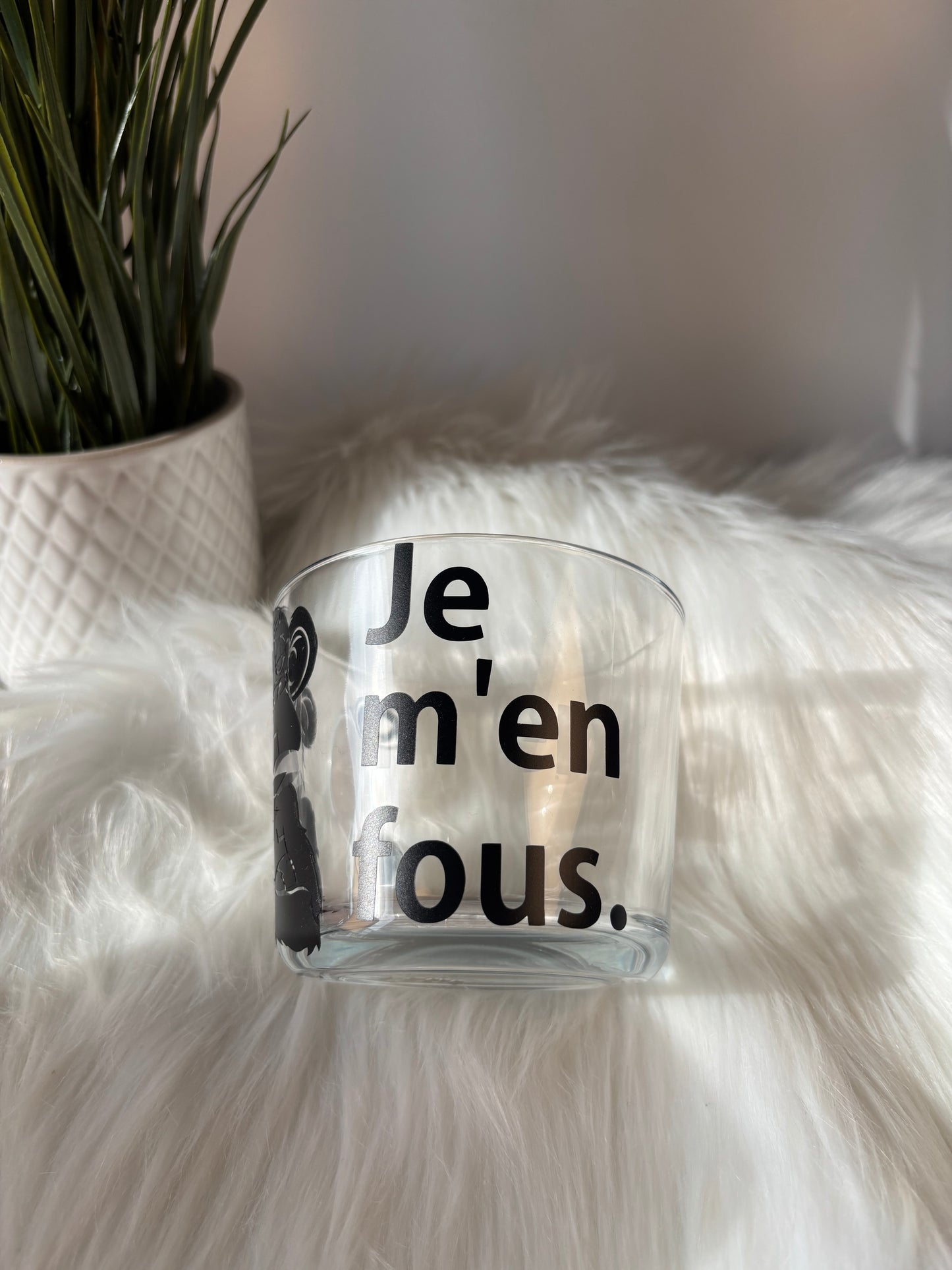 Tasse en verre “Je m’en fous”